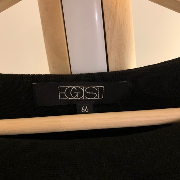 Black sweater - Picture 2 of 2